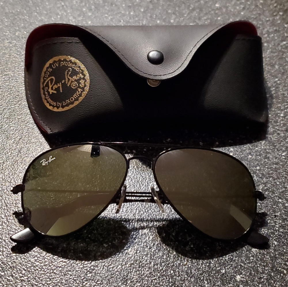 Vintage Ray-Ban mirrored aviator sunglasses